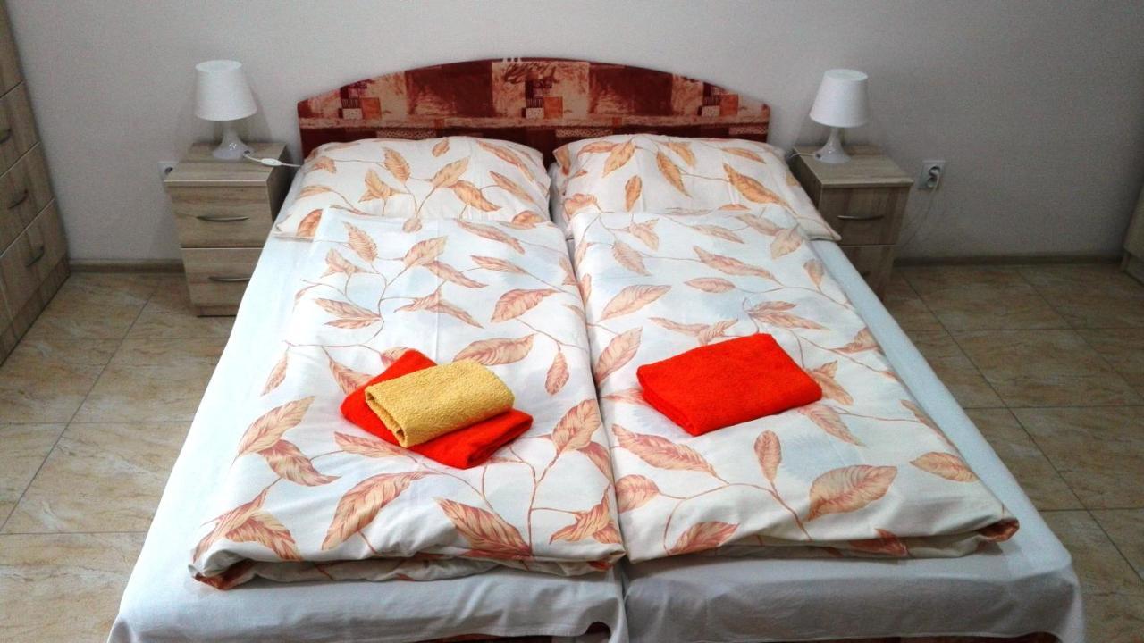 Ubytovanie V Sukromi Haragova Bojnice Bagian luar foto